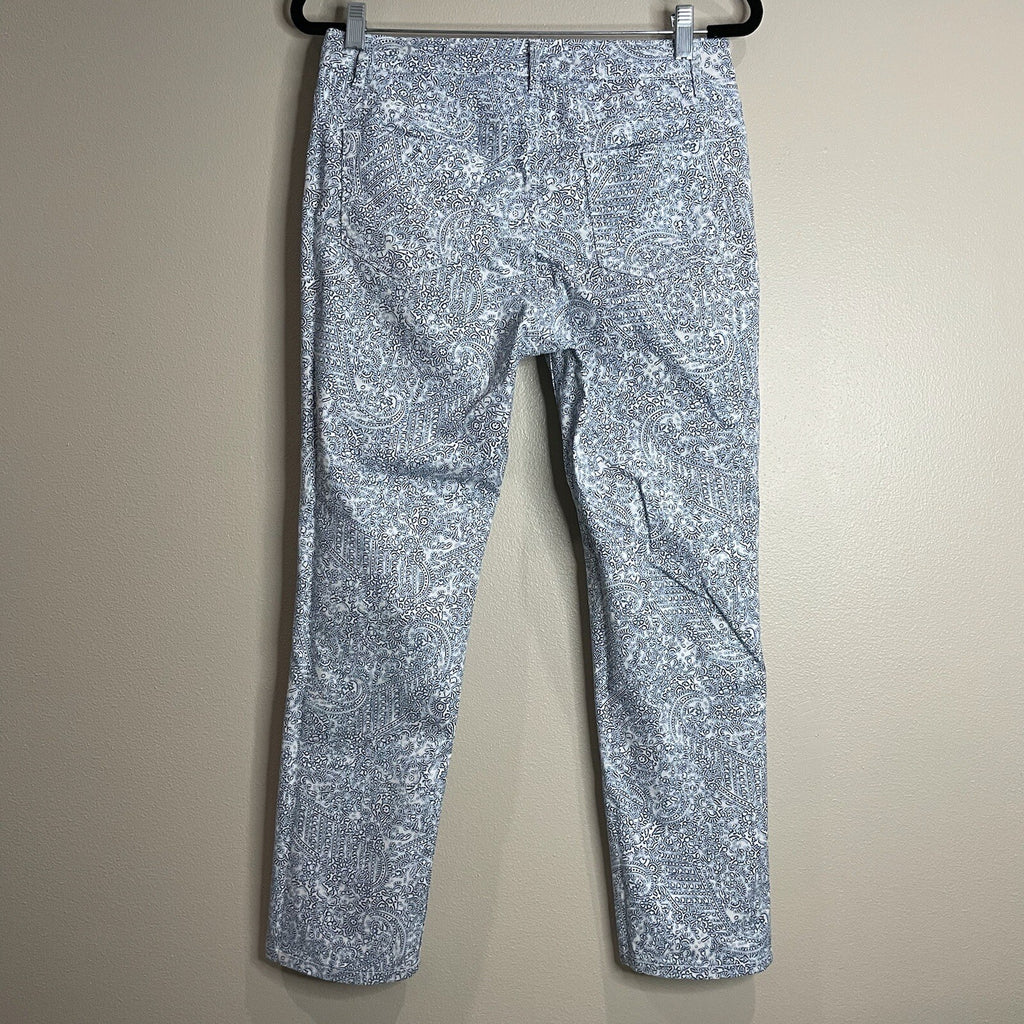 Liz Claiborne Women's Size 6 White Blue Patterned Lightweight Jeans Pants
