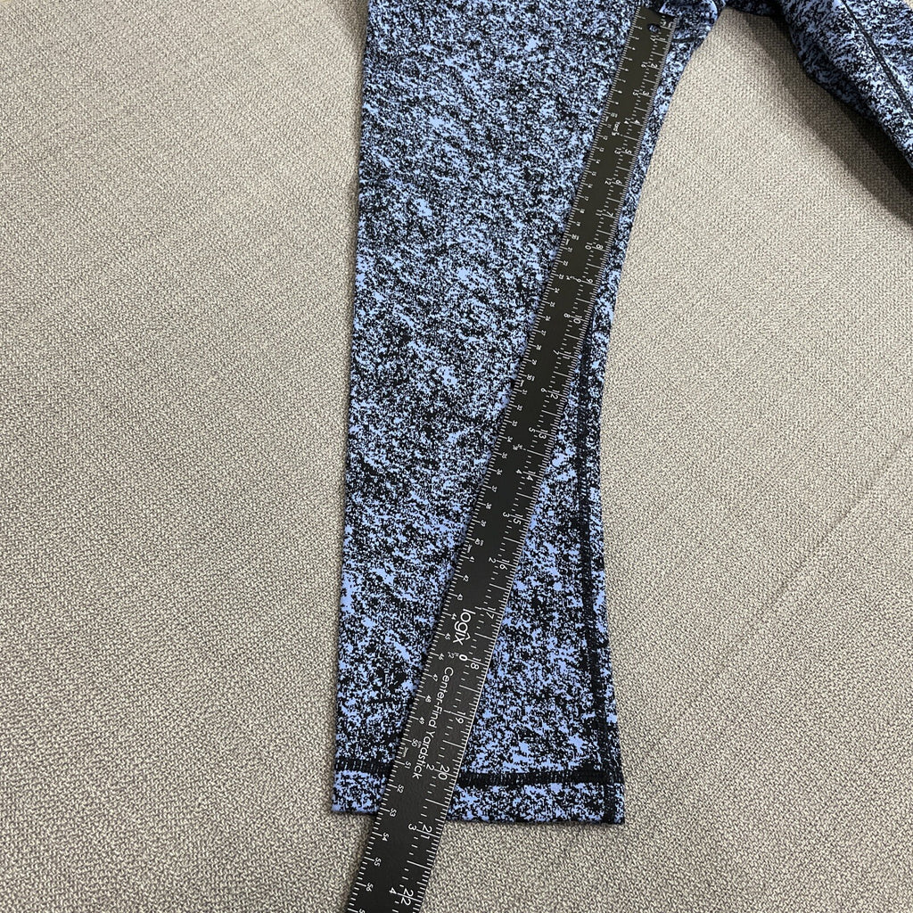 Kirkland Signature Women’s Blue /Black Patterned Capri Leggings Size Small
