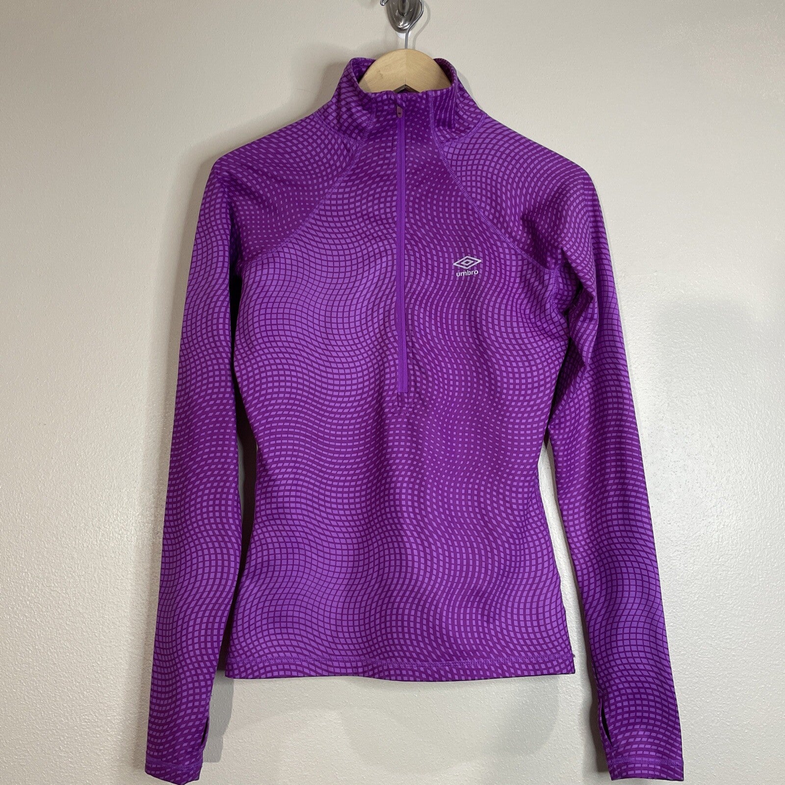 Umbro Women's Size S Purple Long Sleeve Half Zip Athletic Workout Top Pullover1